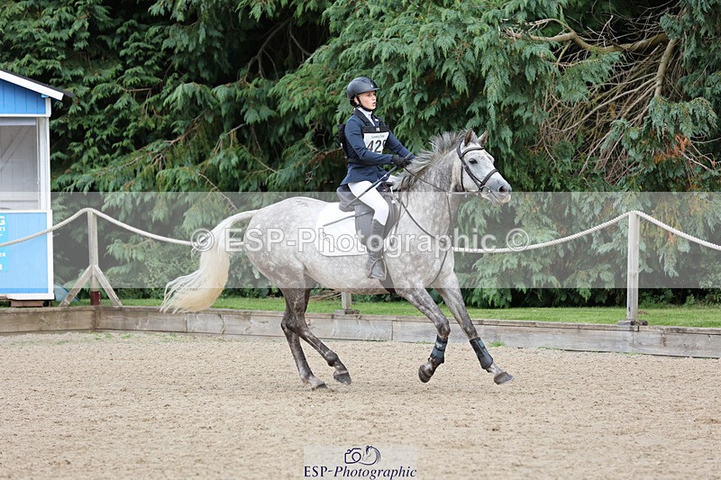 240823X-143029-18433 - 70cm R1 13.45 to 15.30