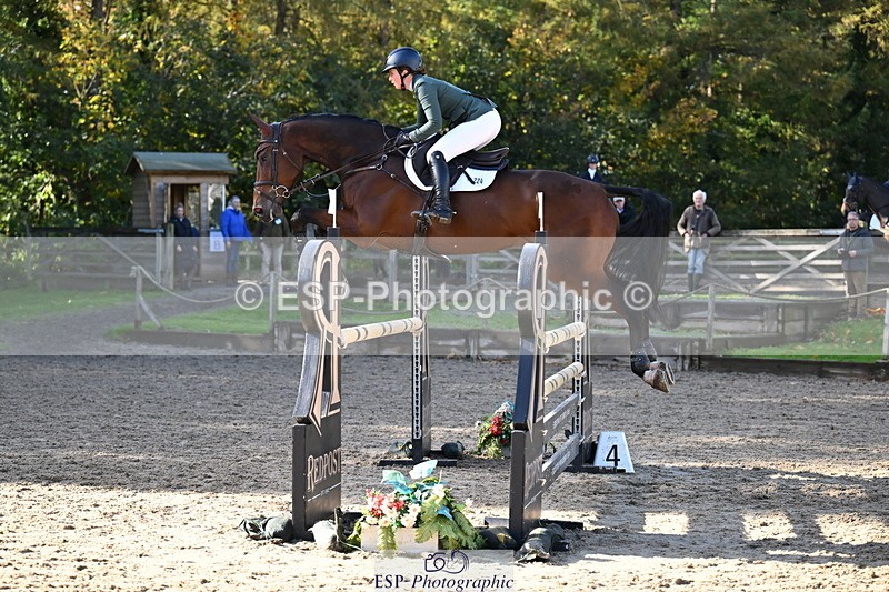 251024A-120211-10209 - C-224-Susie.Berry