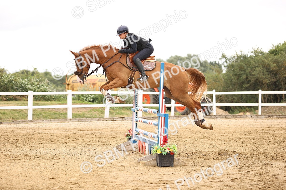 SBM_003306 - Class 21 - Senior Newcomers - 1.10m