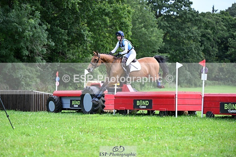 240803-134417-06696 - 208-Sophie_Vicary-ENGELIQUE_O