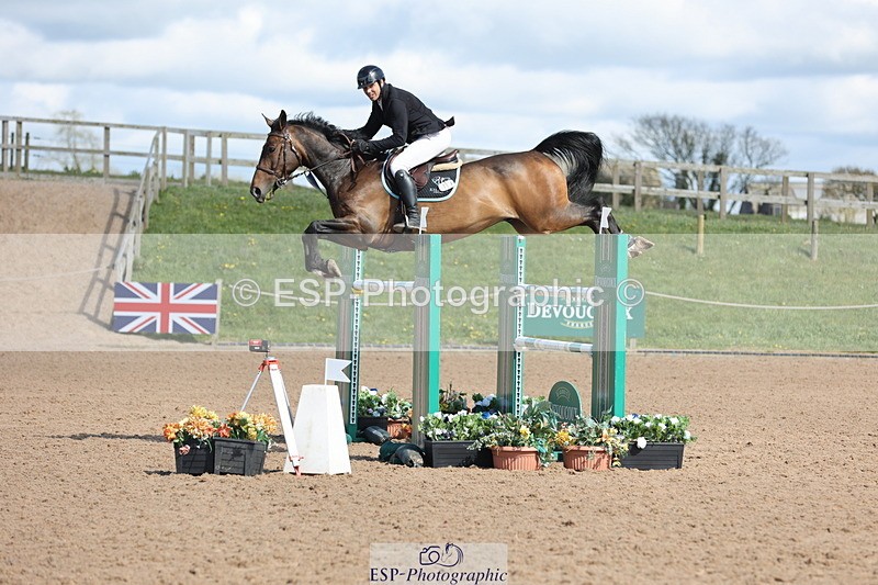 240419A-154321-08895 - Cls 10, 2 Star Big Tour 145cm  15.45 to 16.35 break