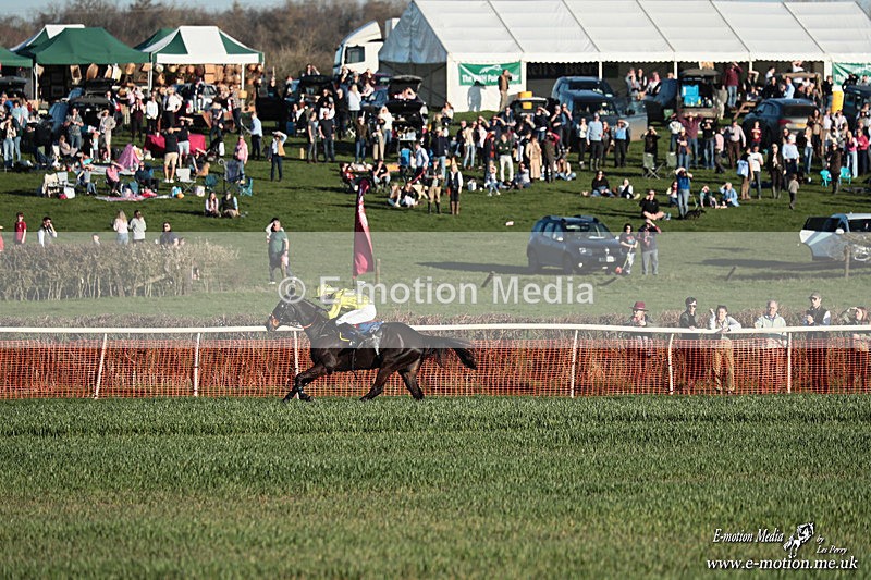 PtP 210326 1354 - VWH Cirencester Races 21/03/26