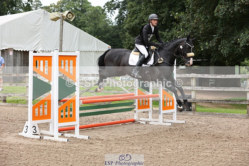 240804-142134-15824 - 616-Max_Forster-HEVANS_ROYAL_REVOLUTION