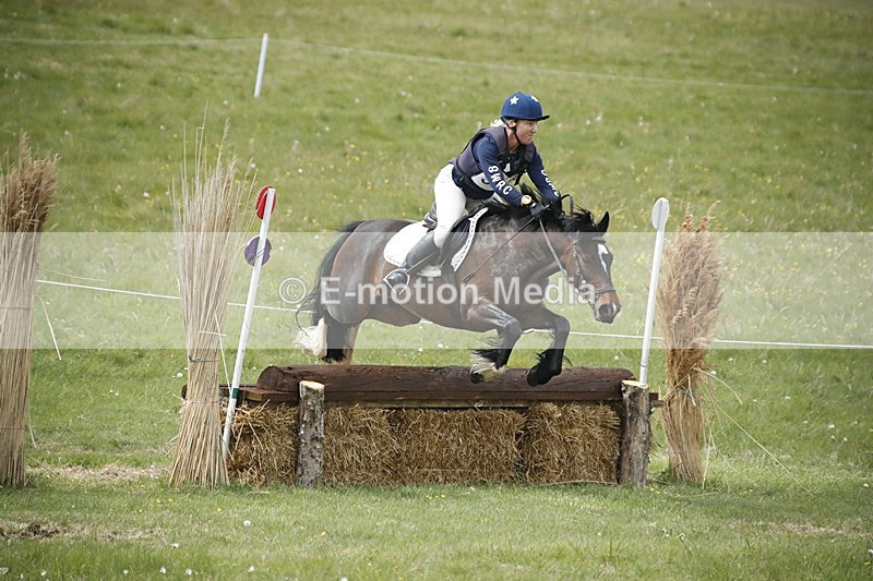 BVHT 140517  NXC -245 - Class 2 XC Novice 14/05/17