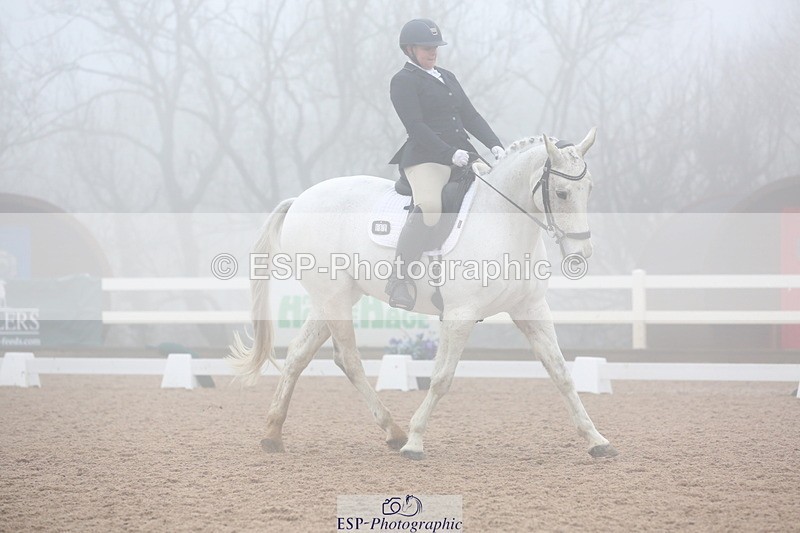 240217A-132640-03105 - 182-Chloe.Makepeace-Beechfield.Diamond