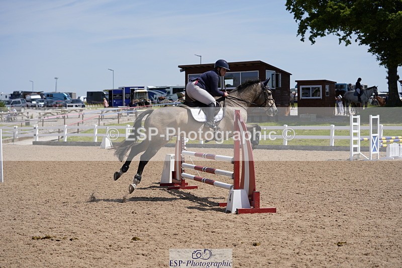 230528A-121500-07046 - Cls 32 85cm Amateur Quali