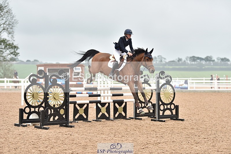 231011A-135938-00610 - Cls 5 Foxhunter & 1.20m Open