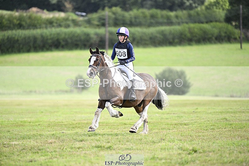 240825X-105827-31502 - 70cm XC 10.00 to 11.00