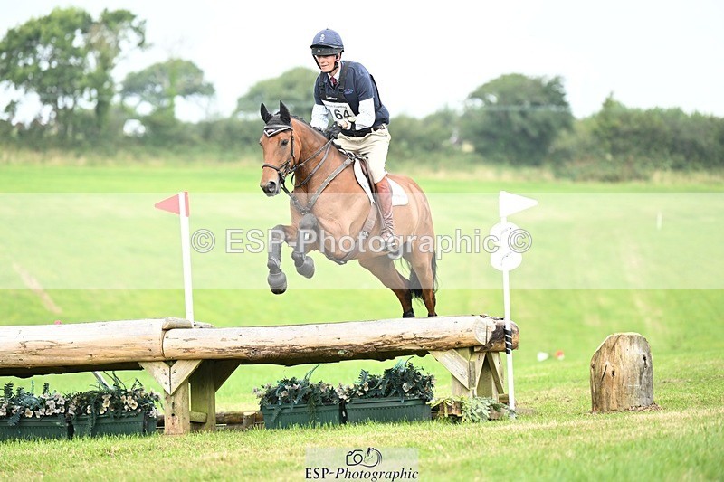 240831A-121834-02075 - 164-William.Fox-Pitt-HARDINGVILLE.LAGOON