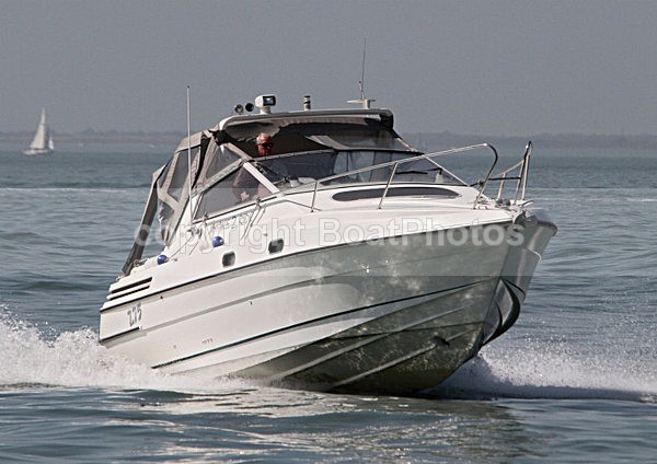 110410 MAKE 2 RIDE IMG_0918 - Motorboats - Open