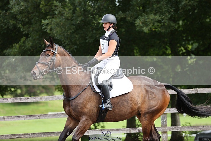 240803-100128-00323 - 008-Jodie_Coombes-TATTYGARE_LAST_DELIGHT