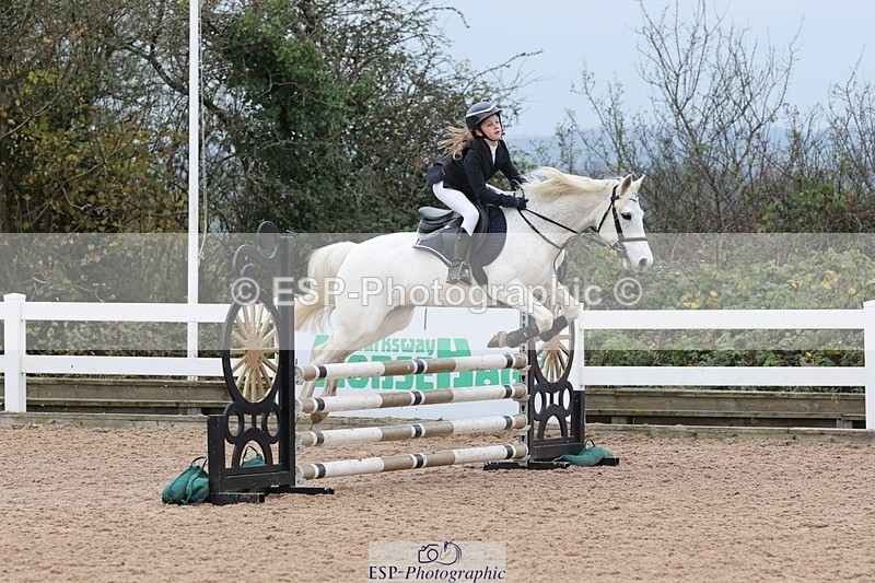 241116X-103617-00930 - Cls 08 Pony Winter Nov Champs