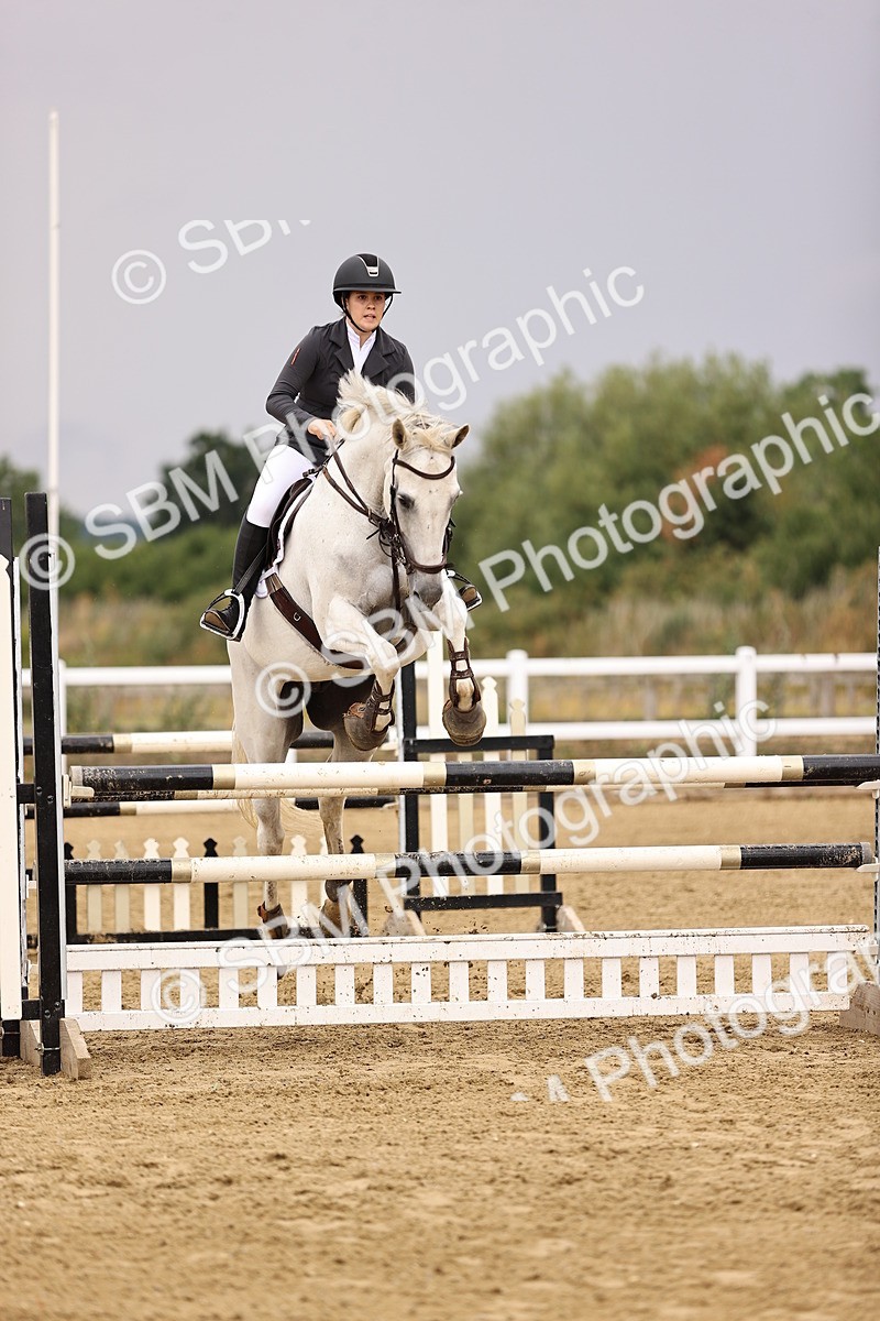 SBM_026290 - Class 12 - Amateur Championship Qualifier 1.05m