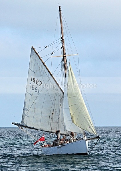 090823 1887 IMG_2902 - Sailboats - monohull