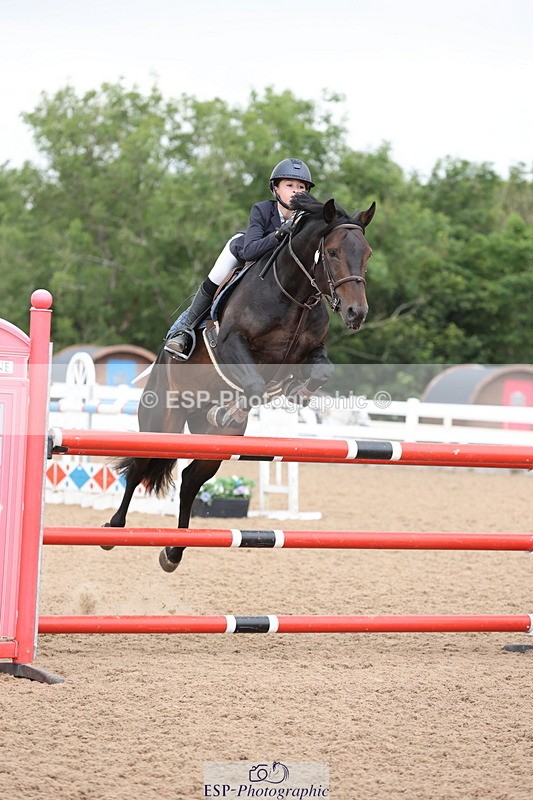 240630A-154559-14877 - Cls 33 Foxhunter and 1.10m Open