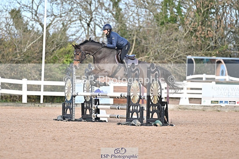 251126-094958-00071 - Cls 0 + 1, Clear Round, British Novice and 90cm