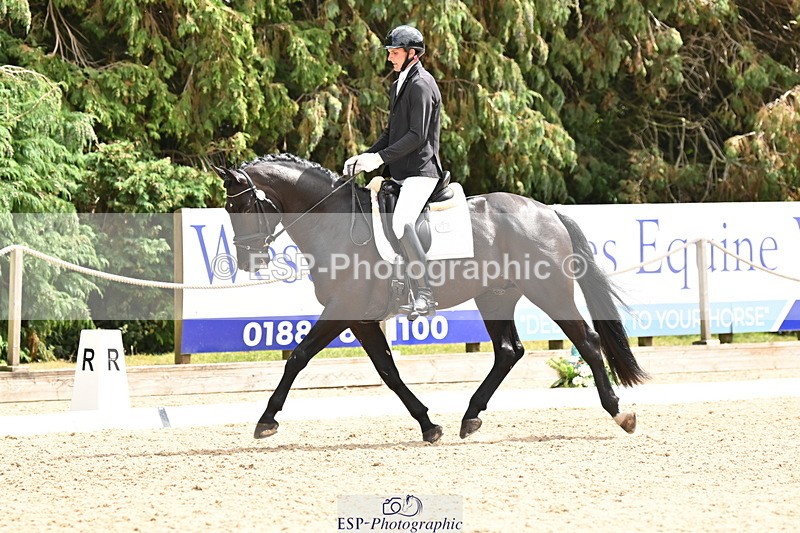 250808A-140414-00772 - 128-Joe.RoomeMonarchs.Way.Tobiah