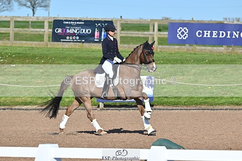 250405-154029-11835 - Cls 28 Young Riders Team