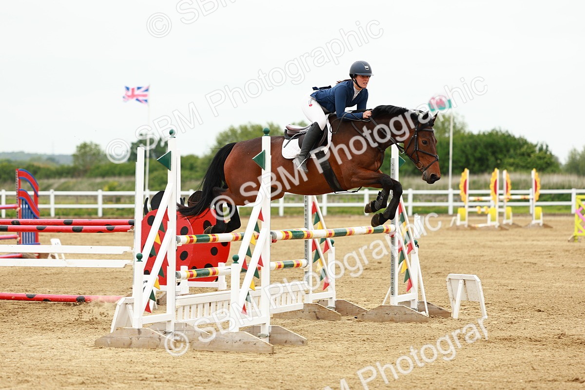 0B8A3928 - Class 4 - Senior Newcomers - 1.10m