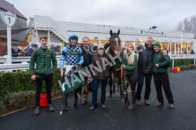 100225-Race 5-Achnamara-3945 - Race 5