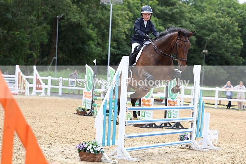 3E7A6478 - Class 4: Senior British Novice/90cm open