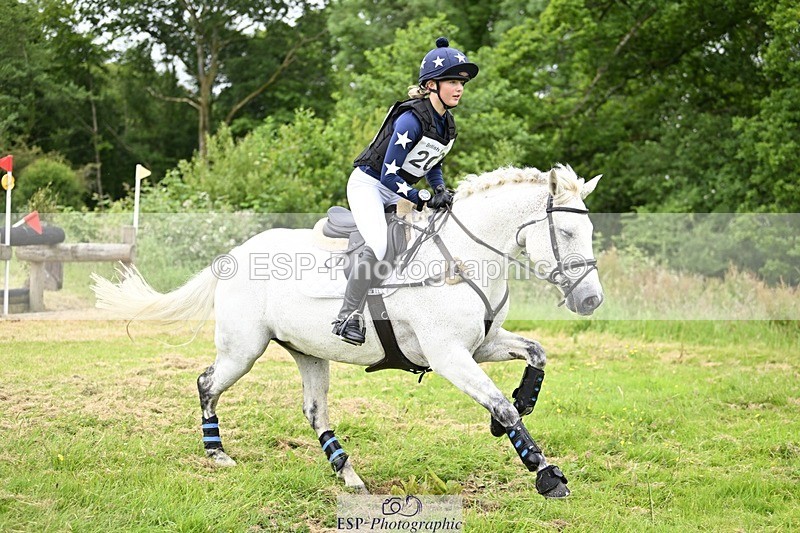 240623-095347-00865 - BE 90 XC 09-35 tro 10-30