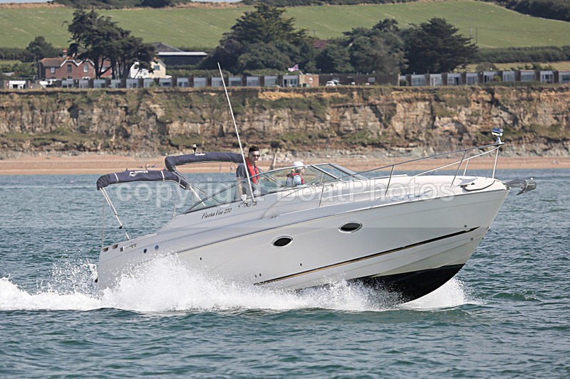 160814 SEA DREAM - FIESTA VEE 250 Y92A3229 - Motorboats - Open