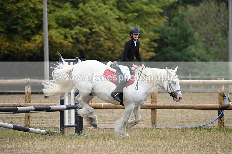 WJ6_0887 - Class 14 Intermediate Jumping 75cm
