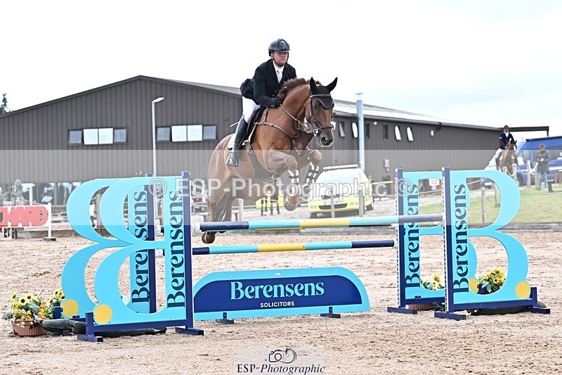 250731-105350-00462 - Cls 02 Snr Fox 1st Rnd