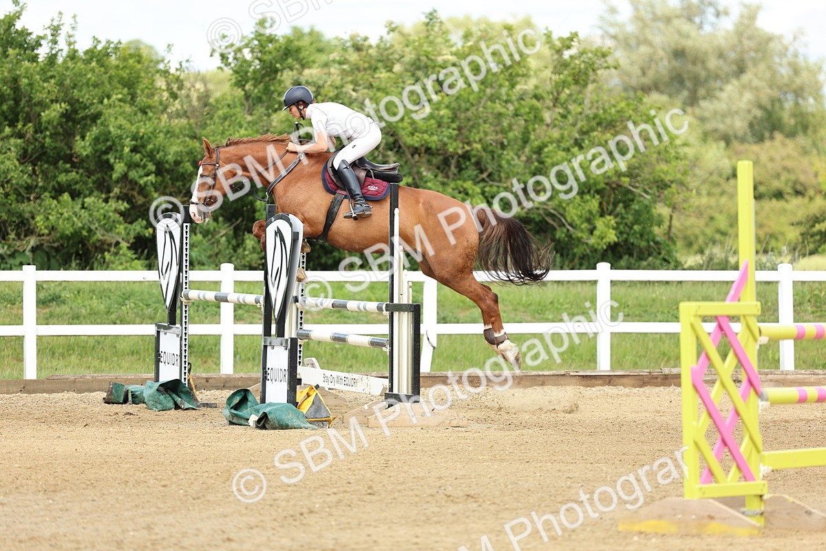 SBM_005910 - Class 19 - Senior Newcomers - 1.10m