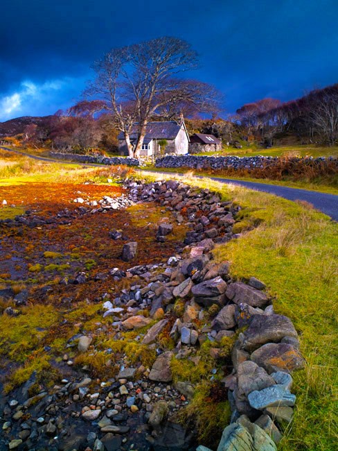 Loch nan Ceall Arisaig Scotland - Land