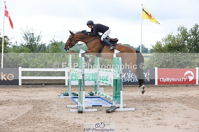 250717-113843-04408 - Cls 13, 1 Star Silver Tour Start to Break