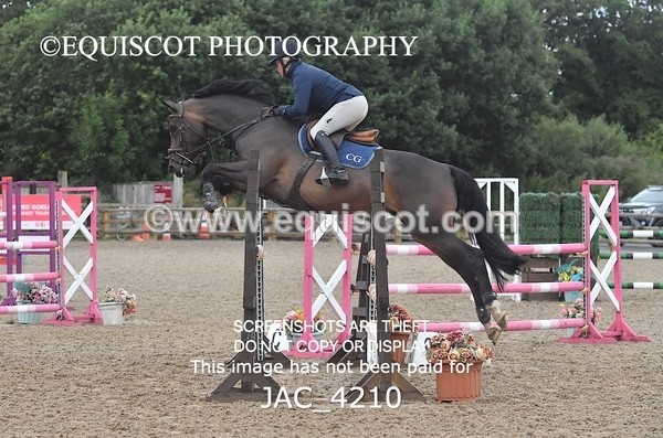JAC_4210 - CLASS 6 Senior Newcomers/ 1.10m Open
