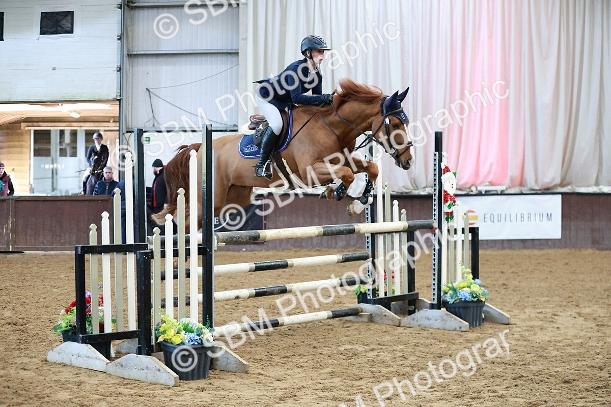 SBM_001237 - Class 4 - Senior Newcomers 1.10m