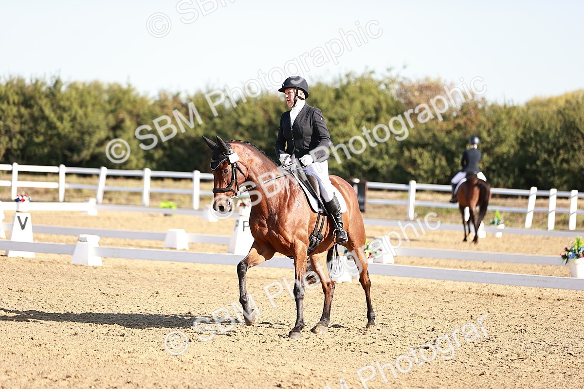 SBM_004258 - Class 12 - Novice 5 - 9.07-10.10