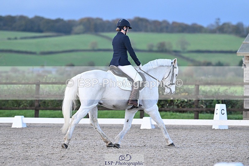 231105-162234-04081 - Cls 4 Novice 24 15.24 to 16.35 break