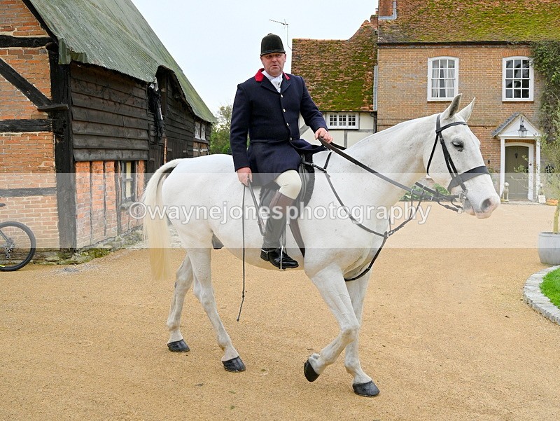 WJ7_5874 - Berks & Bucks - Children's Meet - The Old Farmhouse – Steventon.