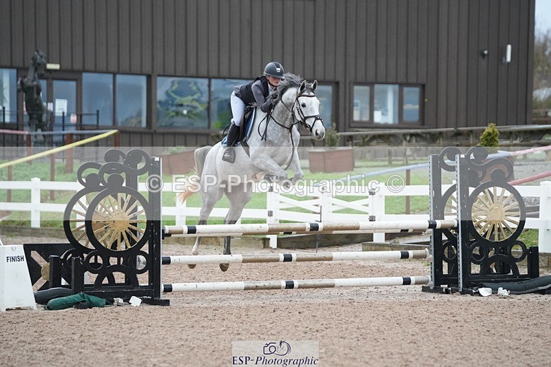 251107-092458-00056 - Cls 2 British Novice and 90cm Open