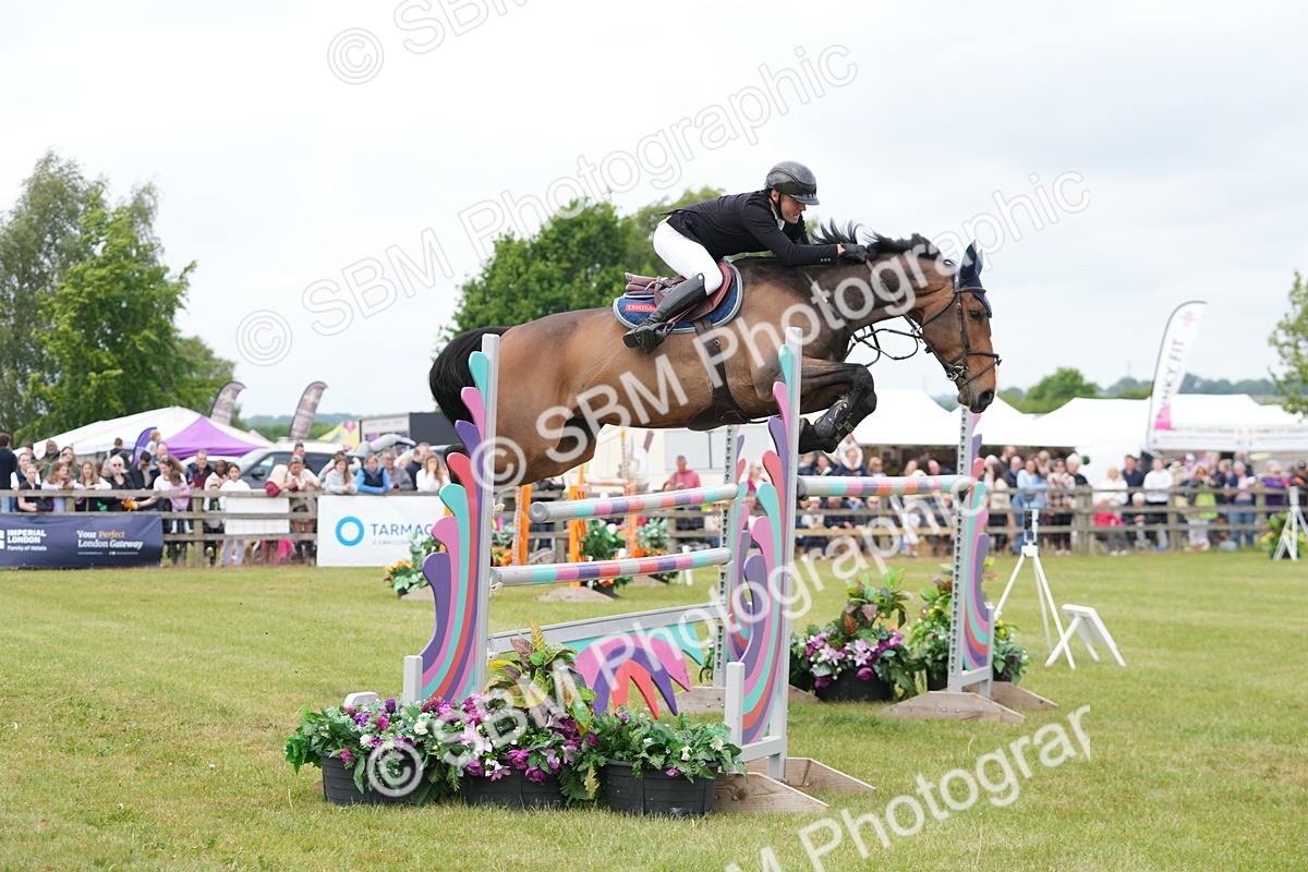 SBM_06601 - Class 202 - National 1.40m Open