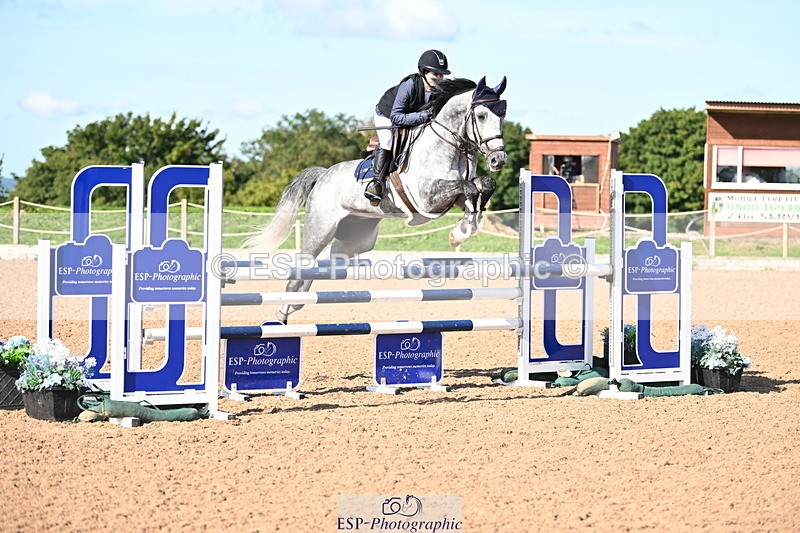 240913A-102538-03484 - Cls 13 Snr 1.05m & 1.10m Open