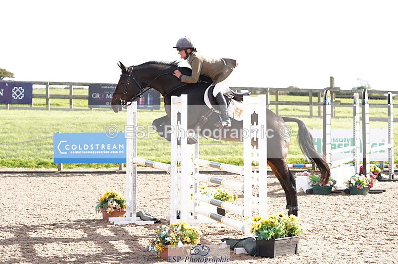 241004A-105348-00193 - Fri 01 Snr Disco & 1.00m Open