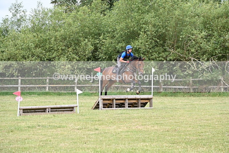 WJ6_6108 - 60cm XC Time 09:48 to 09:57