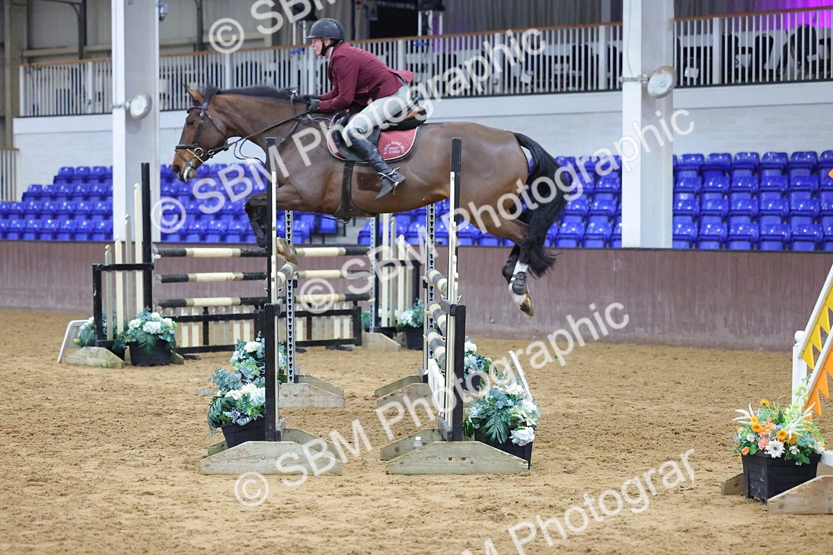 1I0A4899 - Class 9 - Senior Newcomers/ 1.10m Open