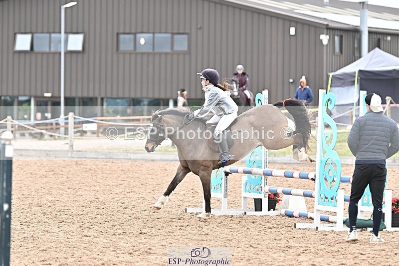 250414-103307-00128 - 80cm Round 1