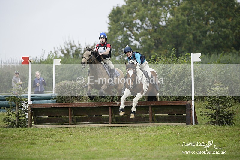  WWHT 171021 1932 - Novice Pairs (0.80m)  17/10/21