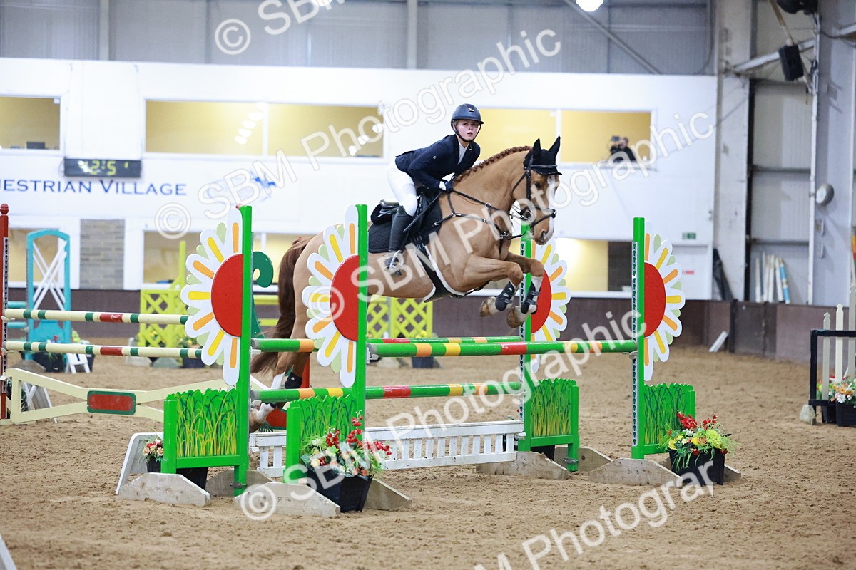 SBM_007919 - Class 25 - Senior Newcomers 1.10m