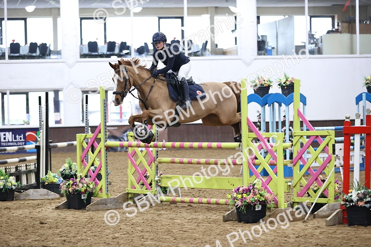 SBM_003017 - Class 10 - Senior Newcomers - 1.10m