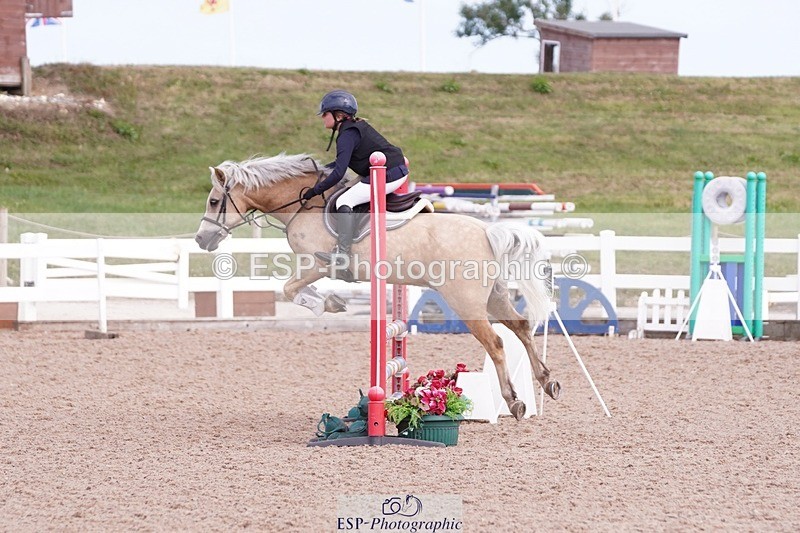 250629-172212-13229 - Cls 33 Stepping Stones 128cm and 138cm