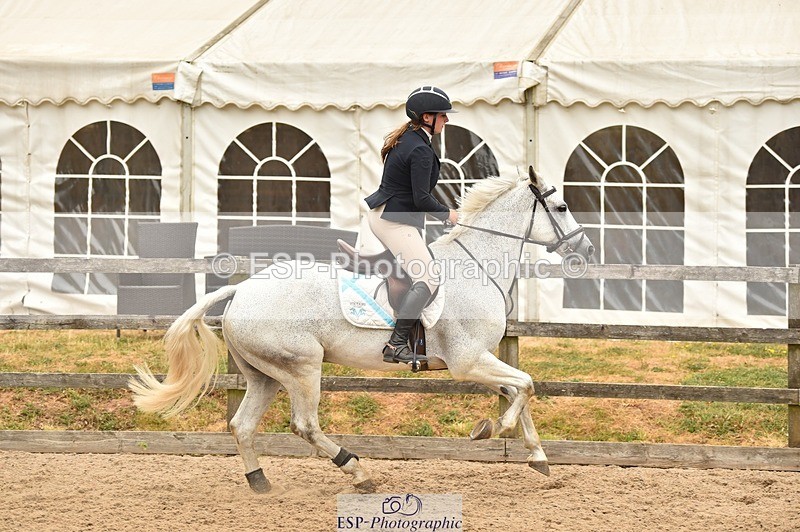 230618-134040-12765 - Cls 25 Pony Foxhunter & 1.10m Open