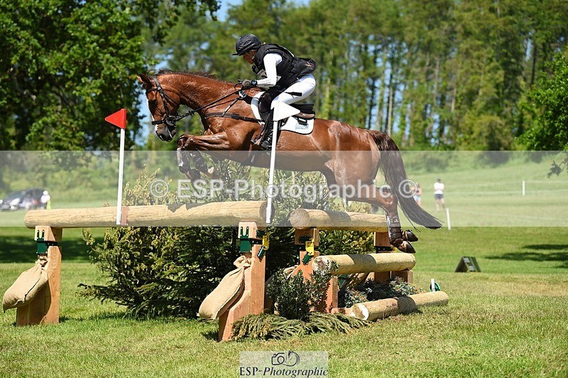 230527-143038-10108 - 328-GREENLOUGH_CROSS-Kelly_Mccarthy-maine-XC